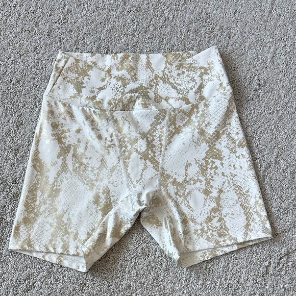 Women's Snake Print Shorts M - Picture 1 of 6